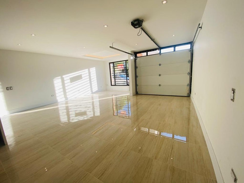 Imagen 4 de 14 de Se Vende Espectacular Casa Nueva