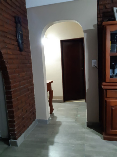 Imagen 9 de 14 de Venta De Casa En Partido De Merlo, Libertad
