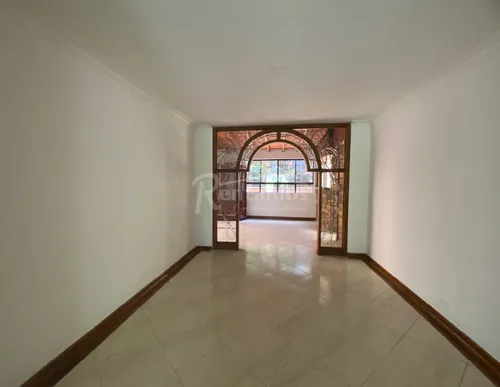 Apartamento En Arriendo En El Castillo. Cod A776131