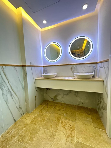 Vendo Hermoso Apartamento Amueblado En 1ra Línea De Playa Ubicado En El Proyecto Residencial Punta Palmera, Marina Sur De Cap Cana, Punta Cana