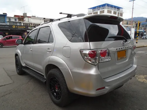 Toyota Fortuner 2.7l 4x4