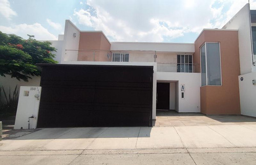 Casa En Venta En León Guanajuato, Porta Toscana