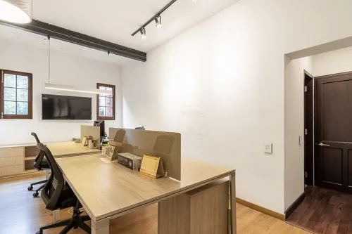 Casa En Venta En El Nogal. Cod V5344