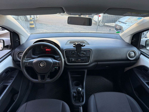 Volkswagen Up! up! take 1.0 Total Flex 12V 5p