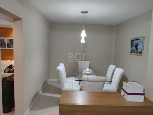 Casa Em Vila Nova Com 2 Dormitórios - Lu432381