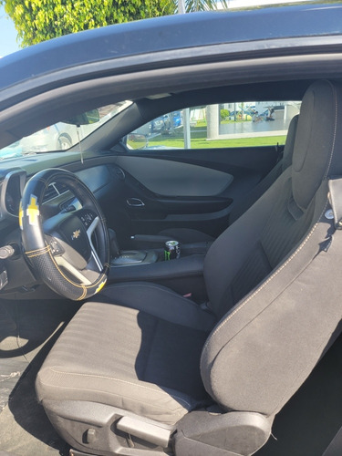 Imagen 8 de 10 de Chevrolet Camaro Lt Manual