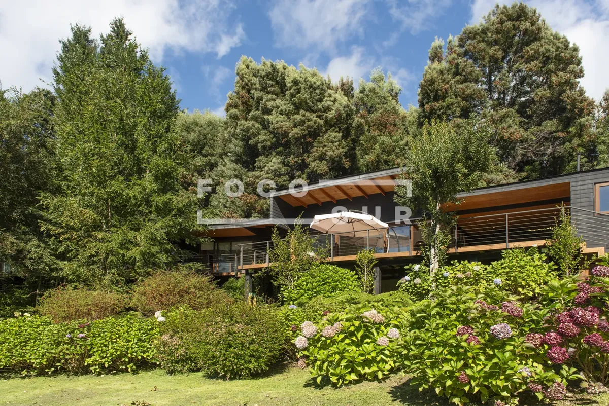 Imagen 4 de 30 de Casa Calafquen, 5d/6b, 340m2, Vista Lago, Volcanes Y Muelle