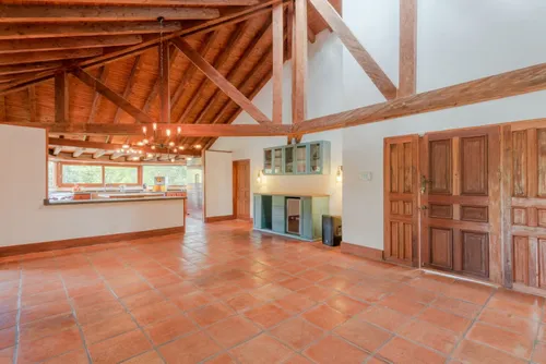 Casa En Venta En La Amalita. Cod V5775