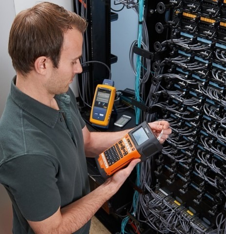 Imagem 10 de 10 de Certificação De Rede Fluke Calibrado Dtx Dsx Aluguefluke