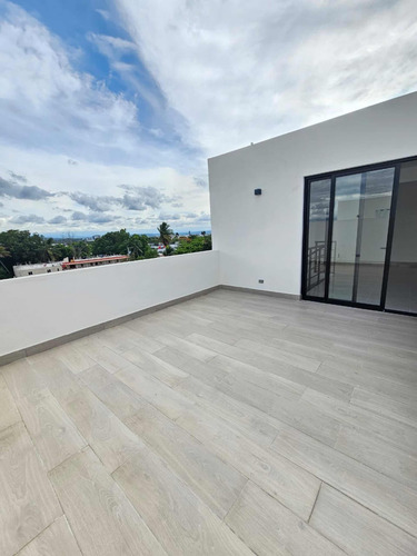 Vendo Moderno Penthouse