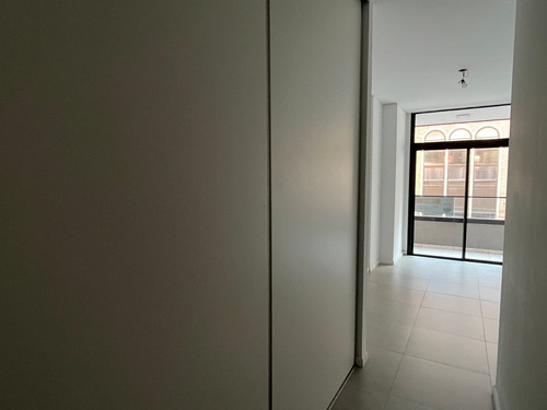 Imagen 18 de 26 de Departamento En Venta 4 Ambientes Recoleta
