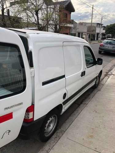 Peugeot Partner 2013 1.6 Hdi Furgon Presence Aa