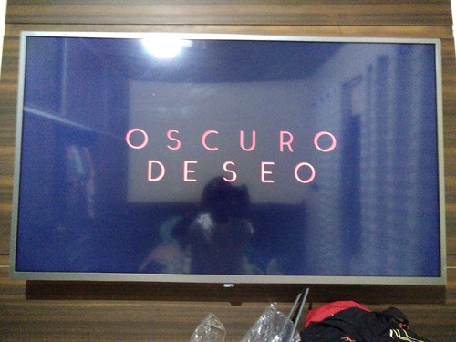 Televisão 71 Polegadas Usada