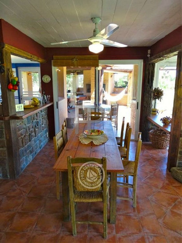 Imagen 10 de 15 de Casa En Venta Bella Vista 4 Dormitorios, 5000 M2 Terreno