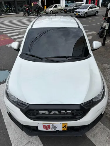 RAM 700 1.4 Big Horn Dc