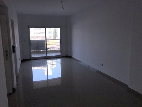 Imagen 6 de 10 de Departamento En Venta En Ramos Mejia