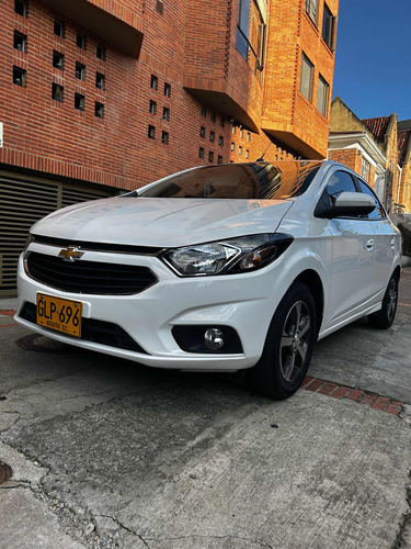 Chevrolet Onix 1.4 Ltz 5 p