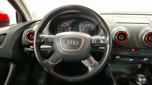 Audi A3 1.8 TFSI AMBIENTE S TRONIC