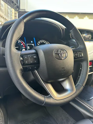 Toyota Fortuner Sw4 2025