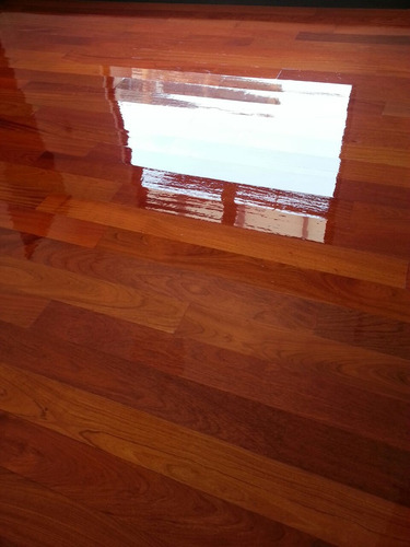 Imagen 4 de 10 de Instalacion,lijado Y Pulido Pisos De Madera Equipo 0 Polvo.