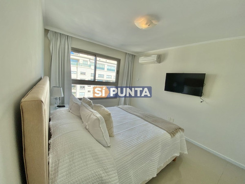 Imagen 14 de 28 de Venta De Penthouse De 2 Dormitorios En Edificio Imperiale Iii Punta Del Este