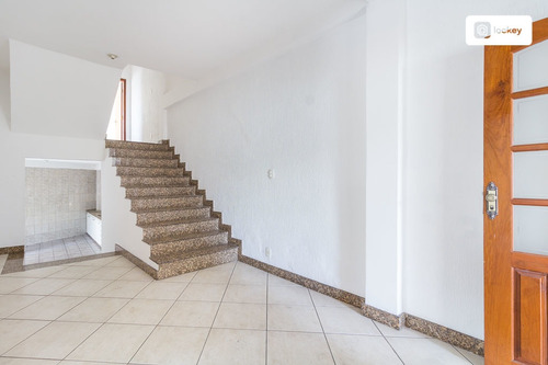 Imagem 1 de 15 de Aluguel De Casa Com 265m² E 5 Quartos - 13412