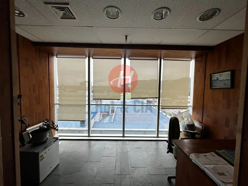 Oficina 56,8 M En Venta, Temuco Centro