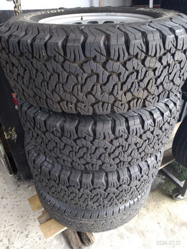 Llantas Bfoodrich All-terrain T/a Ko2 Lt 265/70r17 Con Rin (Usado)