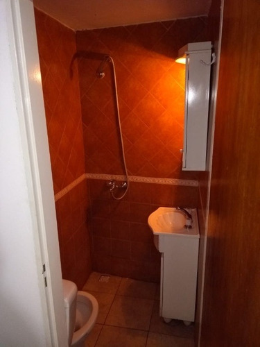 Imagen 5 de 12 de Casa Con Departamento En Venta En Ituzaingo Norte