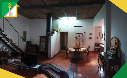 Imagen 2 de 17 de Casa En Venta En Villa Ballester