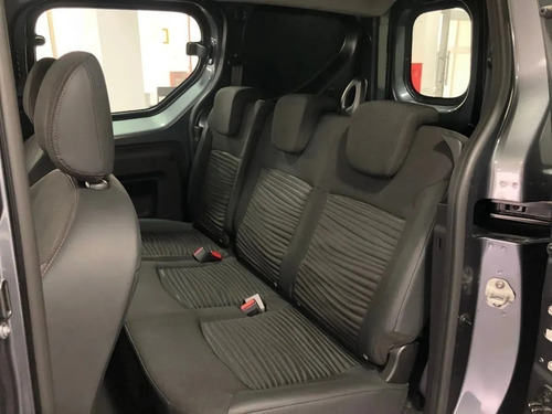 Imagen 8 de 16 de Renault Kangoo Express Confort Furgon - Promo Exclusiva (rr)