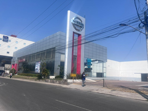 Renta De Local Excelente Para Agencia De Autos En Zaragoza.