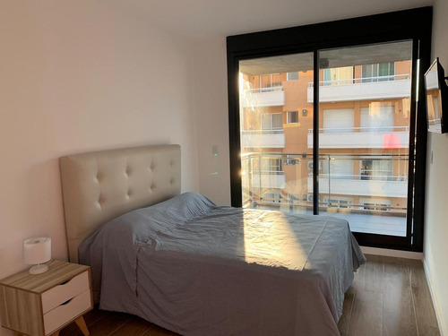 Piso Exclusivo - Calidad - 2 Baños