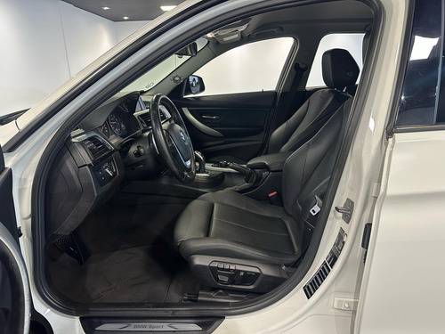 BMW 320I 2.0 Active Flex Aut. 4p