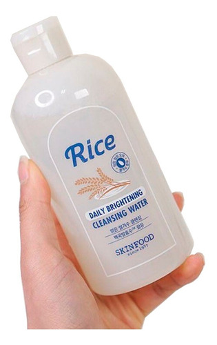 Imagen 3 de 4 de Skinfood Agua Limpiadora Coreana Arroz Aclara Piel Suave