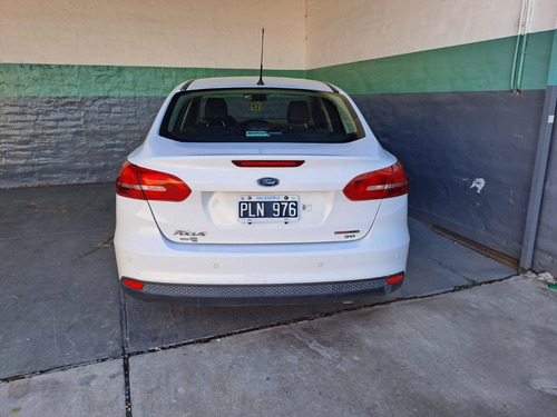 Imagen 4 de 8 de Ford Focus 4p 2.0l N Mt Se Plus 2016
