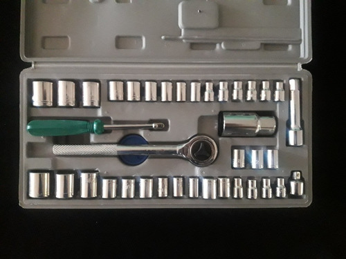 Juego De Dados 40 Piezas