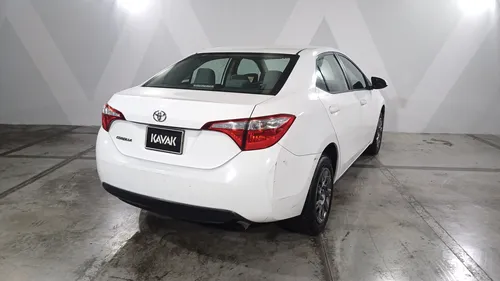 Toyota Corolla 1.8 Base At