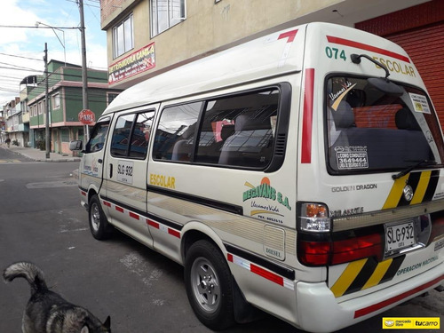 Golden Dragon Microbus Escolar 2008