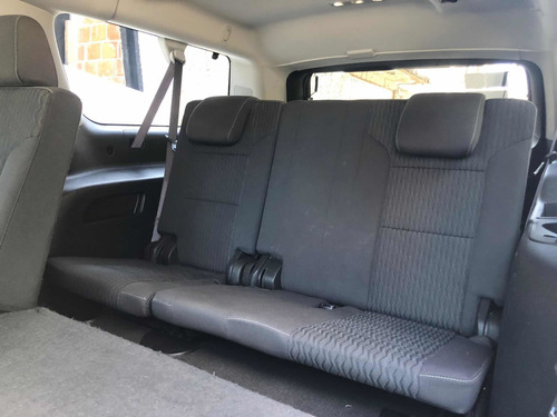 Imagen 9 de 13 de Chevrolet Suburban 2017 5.4 Lt Piel Blanca At