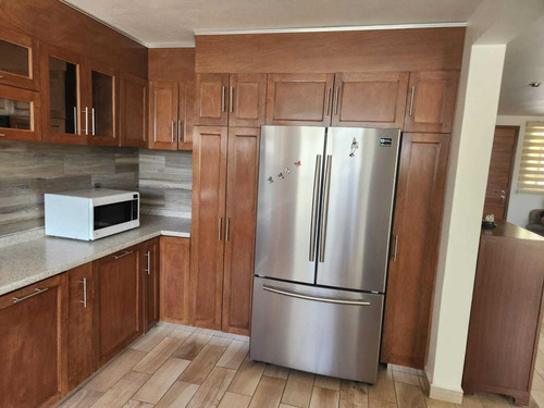Residencia En Venta En Bosques De San Juan, San Juan Del Río, Querétaro