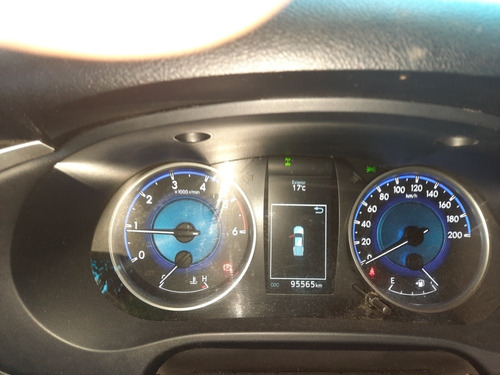 Toyota Hilux 2.8 Cd Srv 177cv 4x4 2016