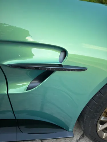 Aston Martín Vantage