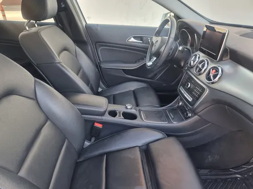 Mercedes-Benz Clase GLA 1.6 200 Cgi Sport At