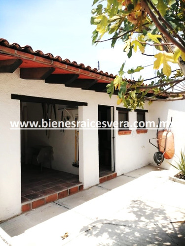 Imagen 11 de 14 de Casa En Venta En Colinas Del Bosque, Querétaro. Antonieta