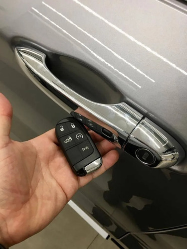 Imagen 17 de 25 de Fiat Toro 0km Tomo Ford Ranger S10 Sharan Hilux Sorento L