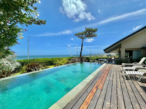 Casa En Alquiler Frente Al Mar Punta Del Este Cuatro Dormitorios