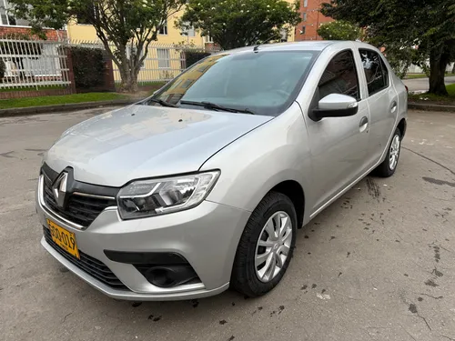 Renault Logan 1.6 Authentique