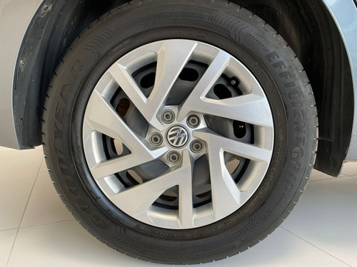 Imagem 7 de 13 de Volkswagen Virtus 2020 1.6 Msi Total Flex Manual Cinza Comp