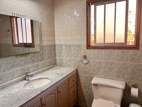 Excelente Casa En La Cisterna